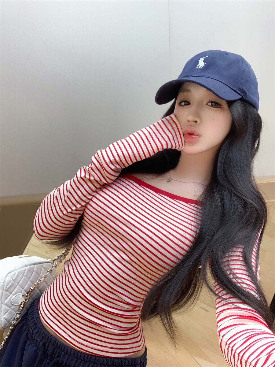비스듬한 칼라 오프숄더 스트라이프 긴팔 티셔츠 여성 2026 가을 핫걸 몸매 가꾸기 슬림해 보이는 고유 한 아름다운 쇼트 스타일 작은 맨위 상세 이미지 20